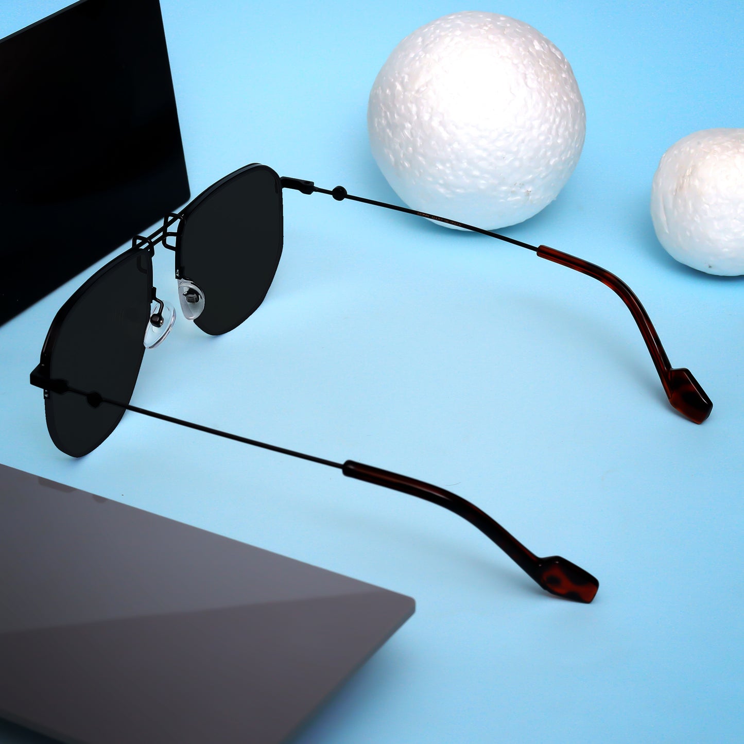 Ploy Black And Black Retro Square Sunglasses
