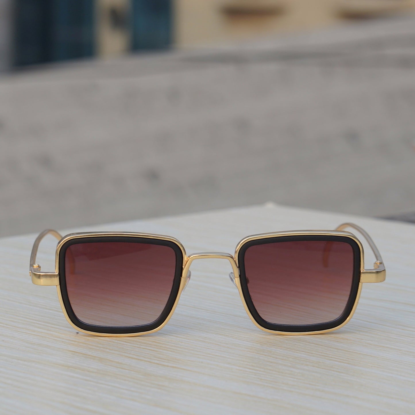 Classy Brown And Gold Retro Square Sunglasses