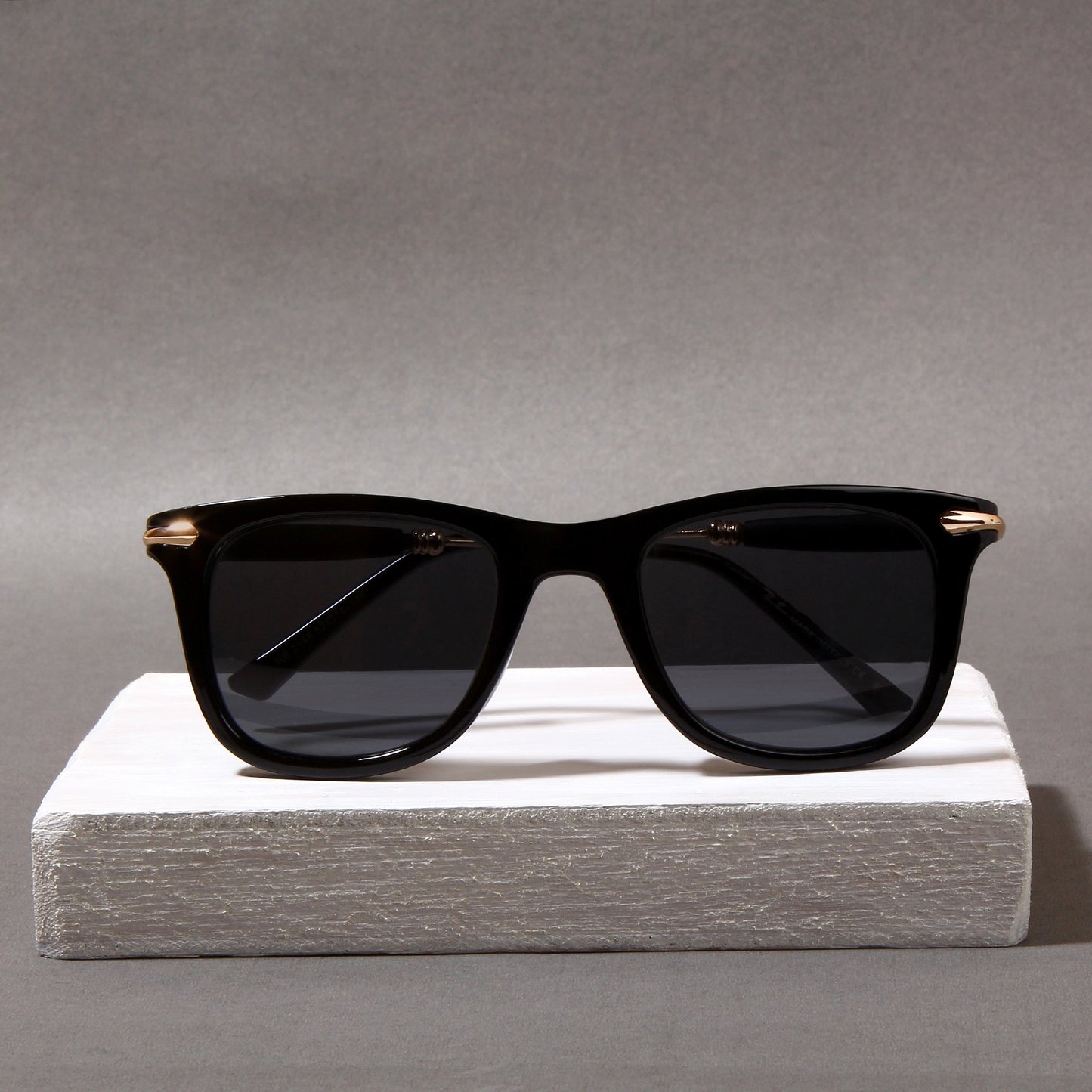 opera Black And black square sunglasses for men and women