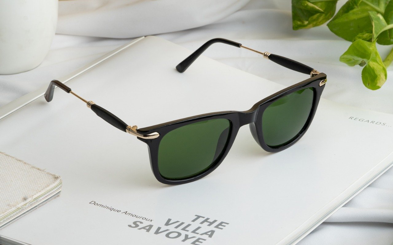 Classy Cory Gold And Green Edition Sunglasses